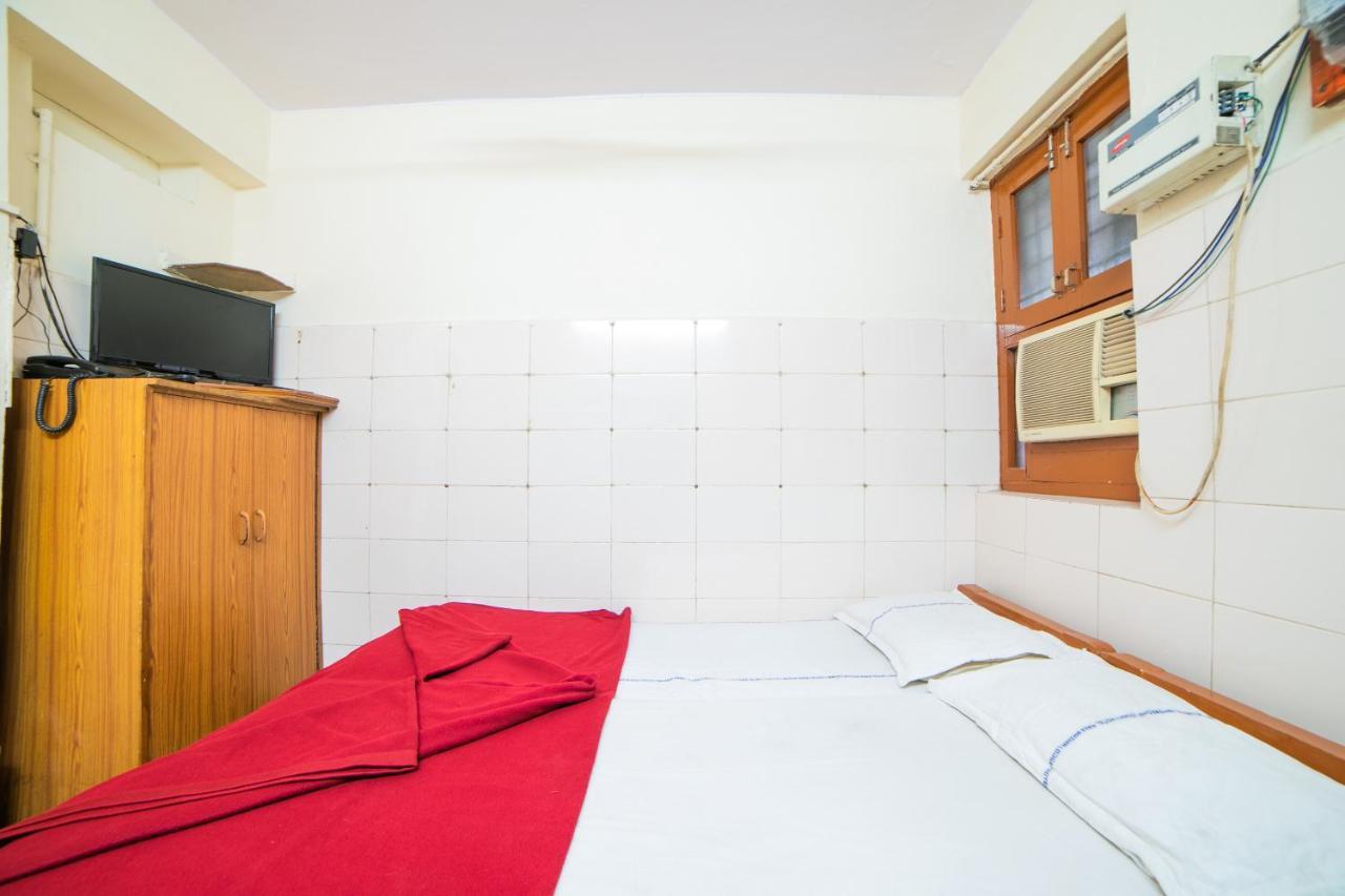 Hotel O Sree Radha Lodge Near Snow World Secunderabad Екстер'єр фото