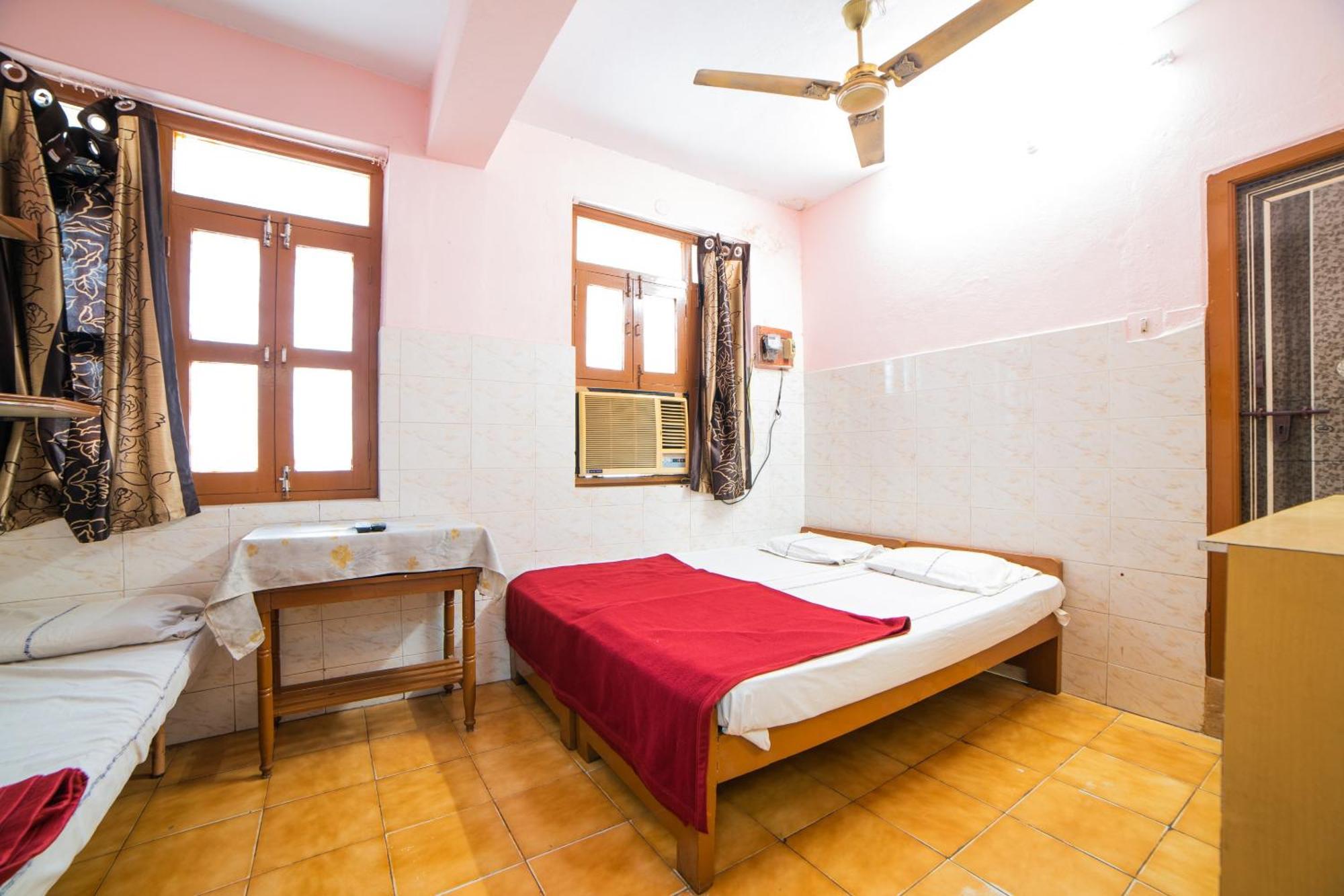 Hotel O Sree Radha Lodge Near Snow World Secunderabad Екстер'єр фото